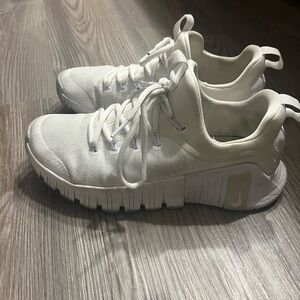 Women’s Nike metcon